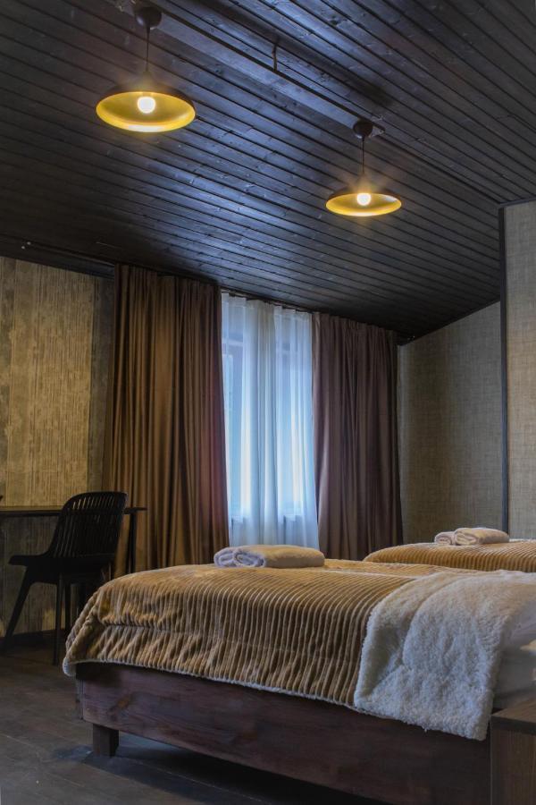 Hotel Eden Mestia Buitenkant foto
