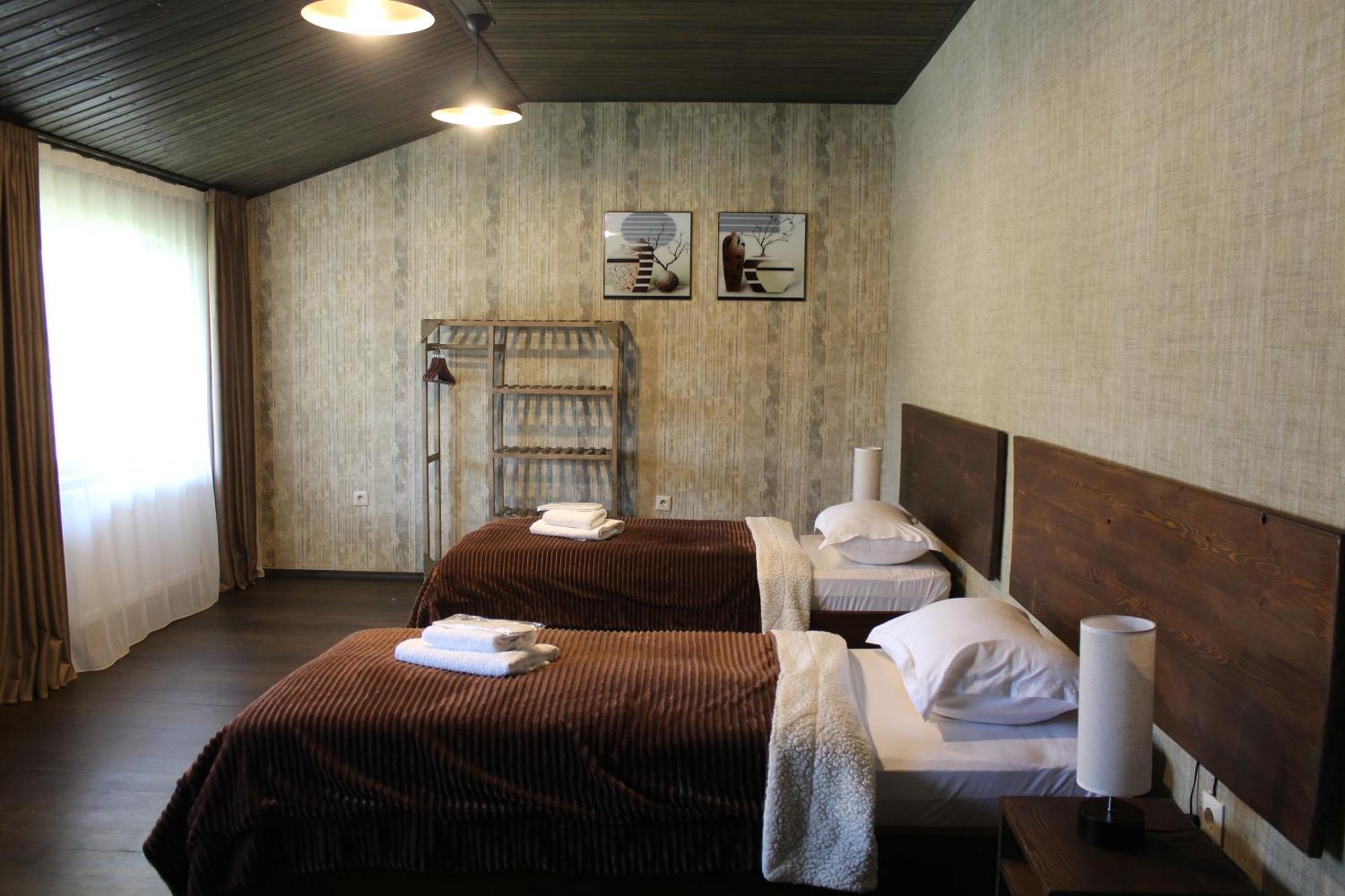 Hotel Eden Mestia Buitenkant foto